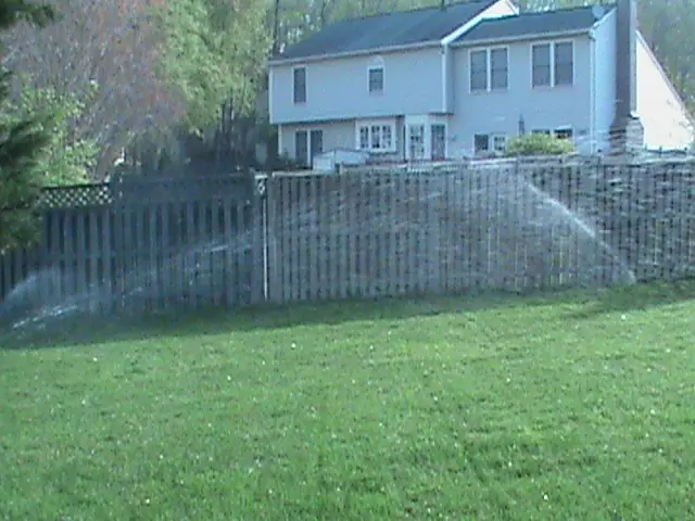 Rear lawn zone running